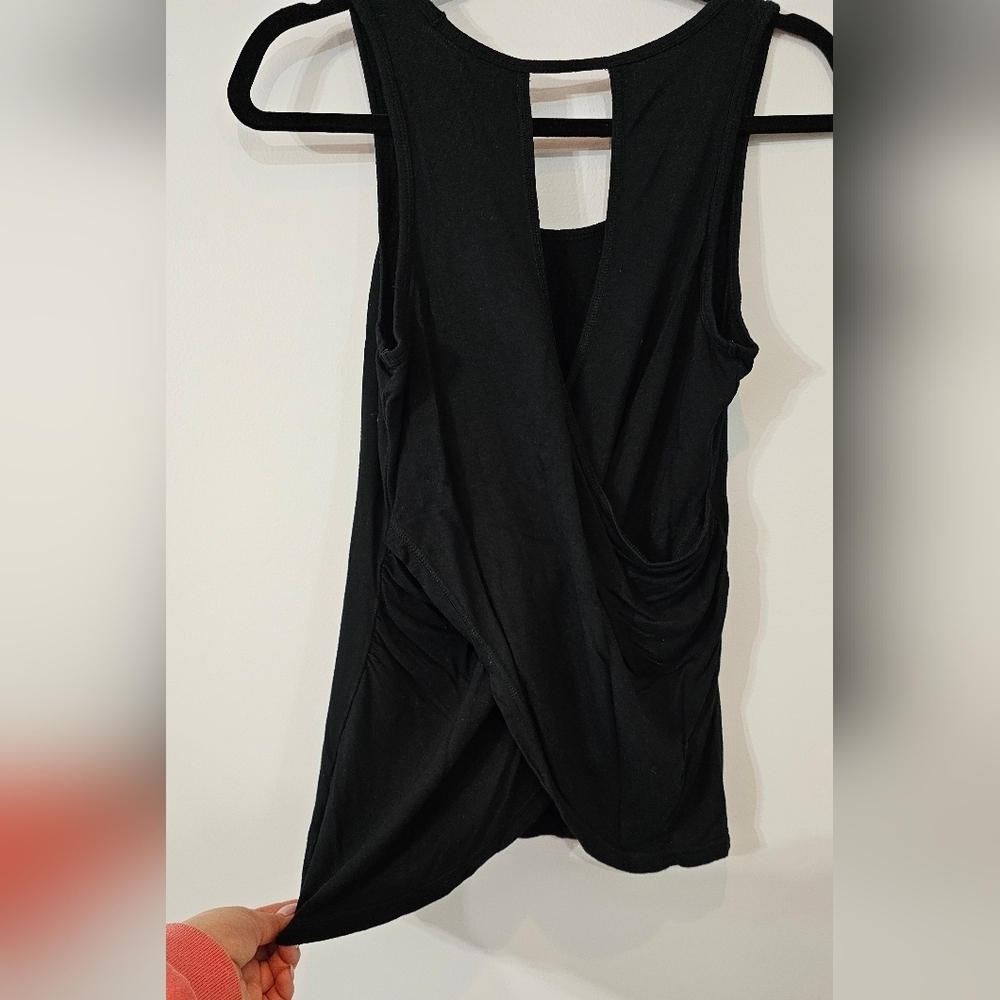 Nicole Miller Black Cut Out Sleeveless Tank Top - Picture 4 of 6